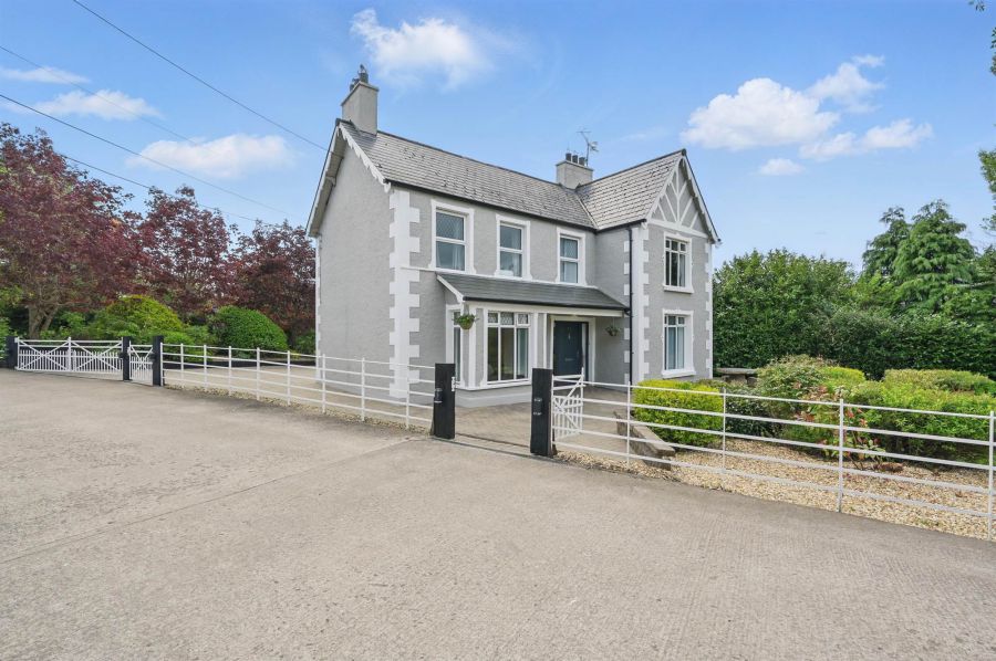 52 Markethill Road