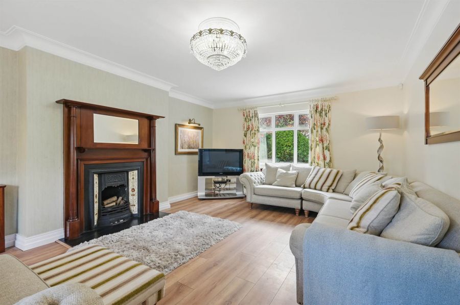 52 Markethill Road