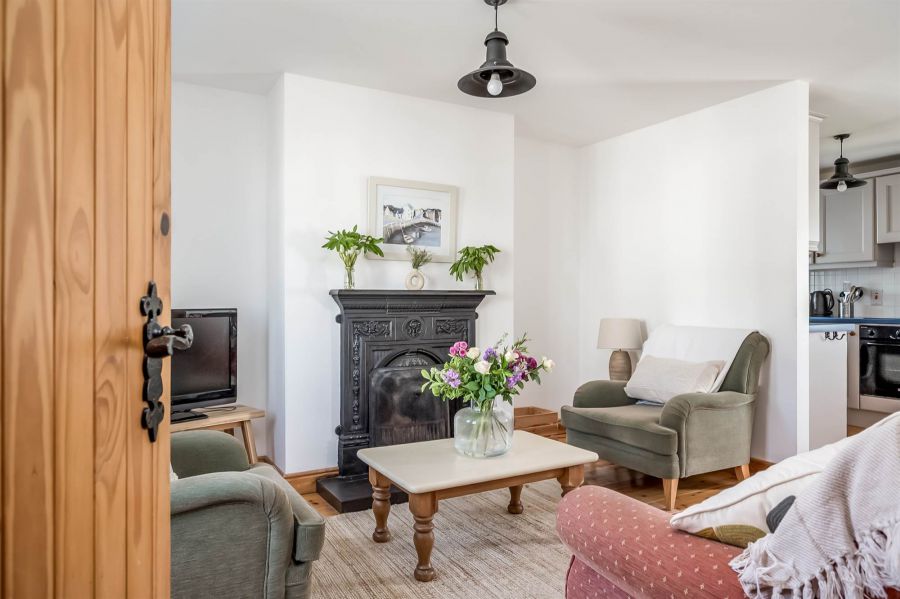 The Farmhouse, , House 9, 129 Whitepark Road