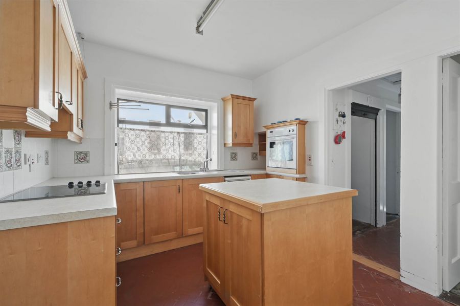 228 Coast Road
