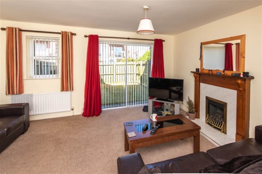 10 Ardenlee Green