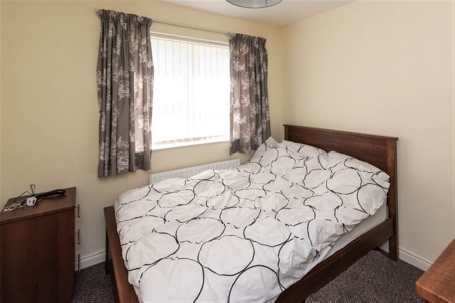 10 Ardenlee Green