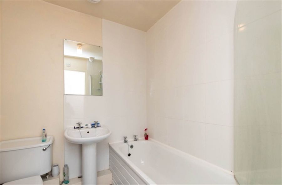 10 Ardenlee Green