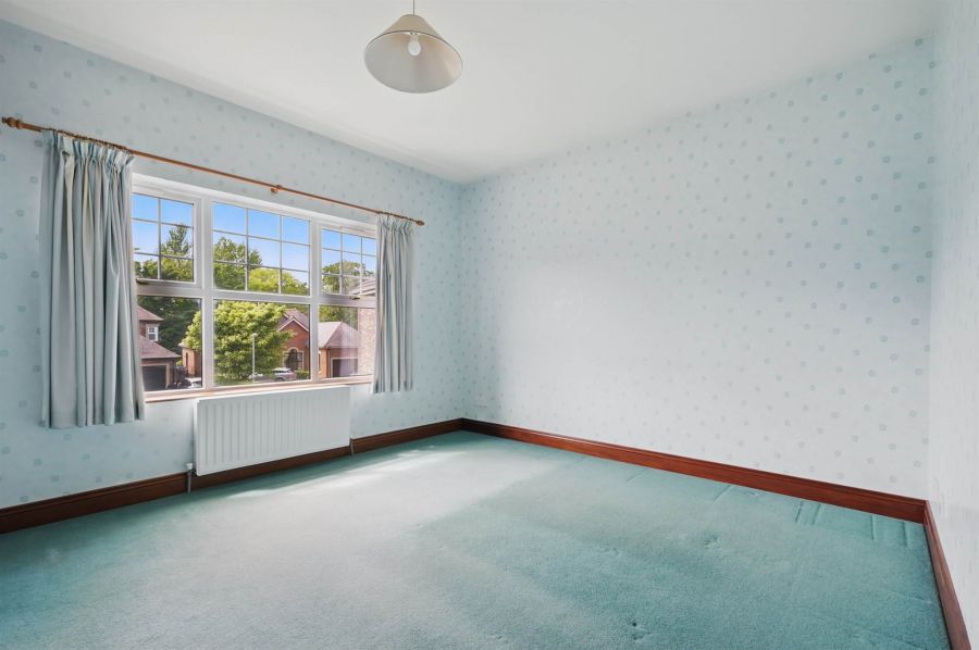 28 Abbeydene Manor
