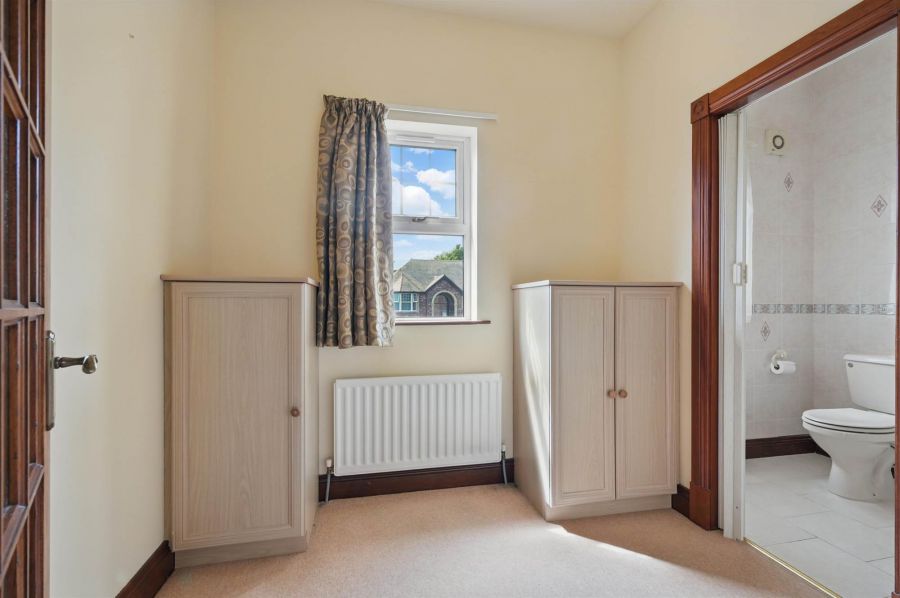 28 Abbeydene Manor