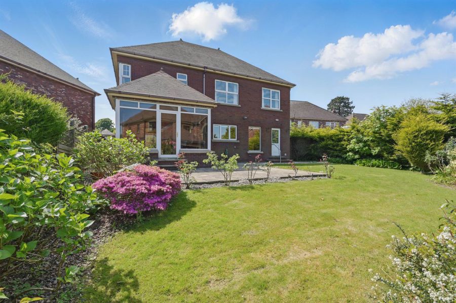 28 Abbeydene Manor