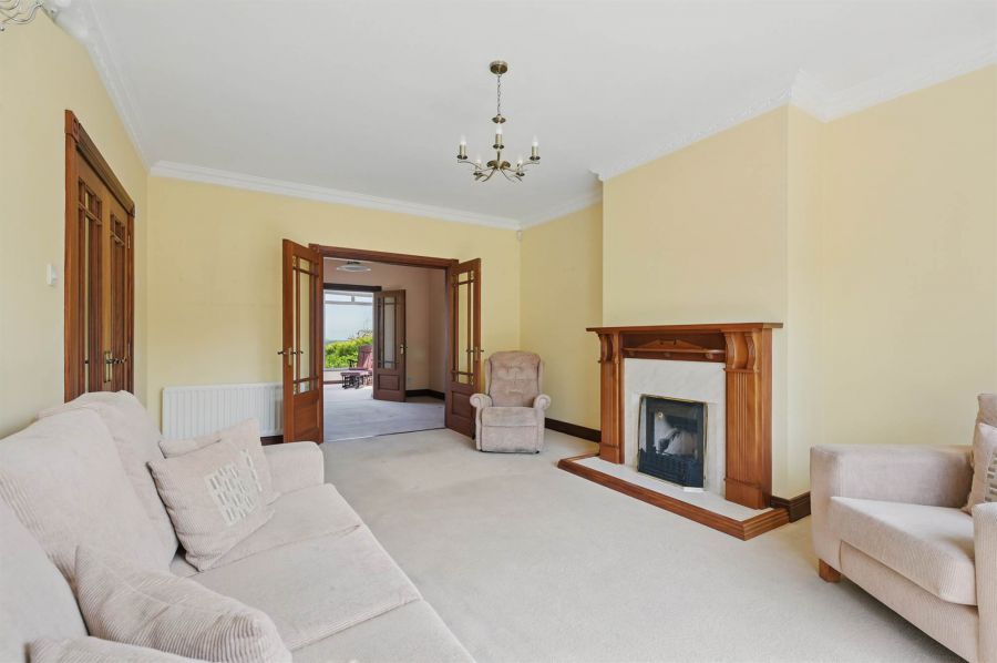 28 Abbeydene Manor