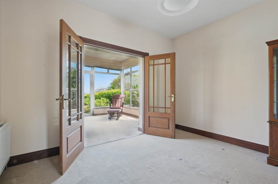 28 Abbeydene Manor