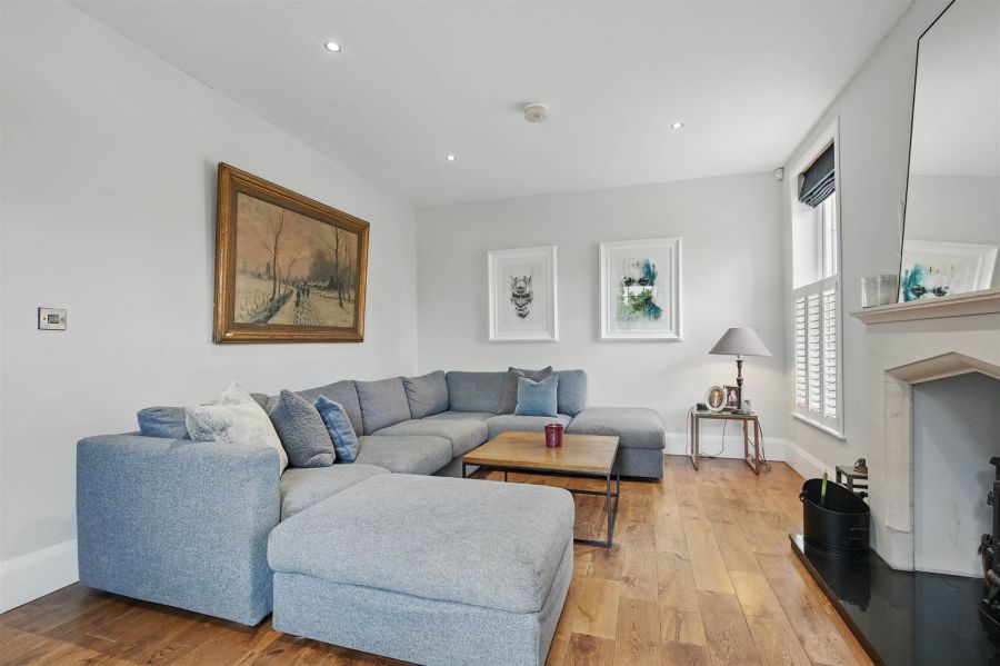 58 Oakfield Park