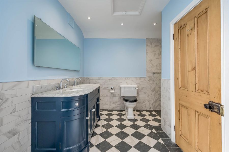 23 Cranmore Park