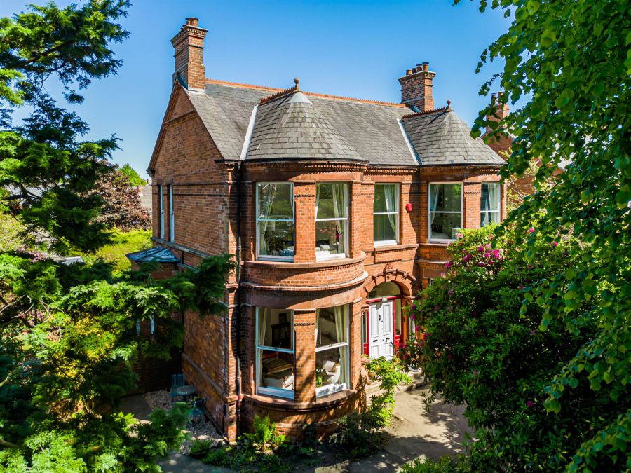 4 Knockbreda Park