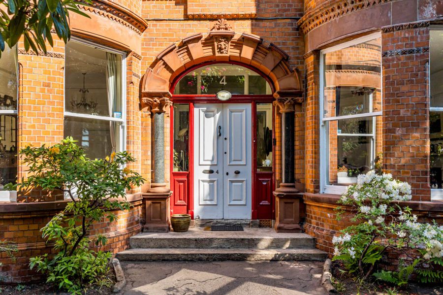 4 Knockbreda Park