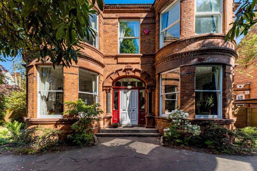 4 Knockbreda Park