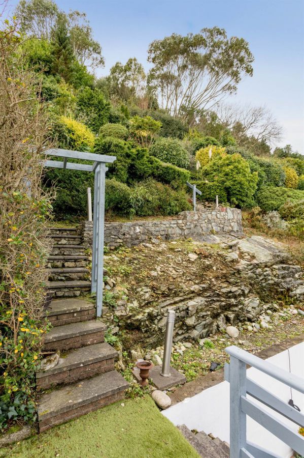 Ard Na Mara, 8 Seacliff Close