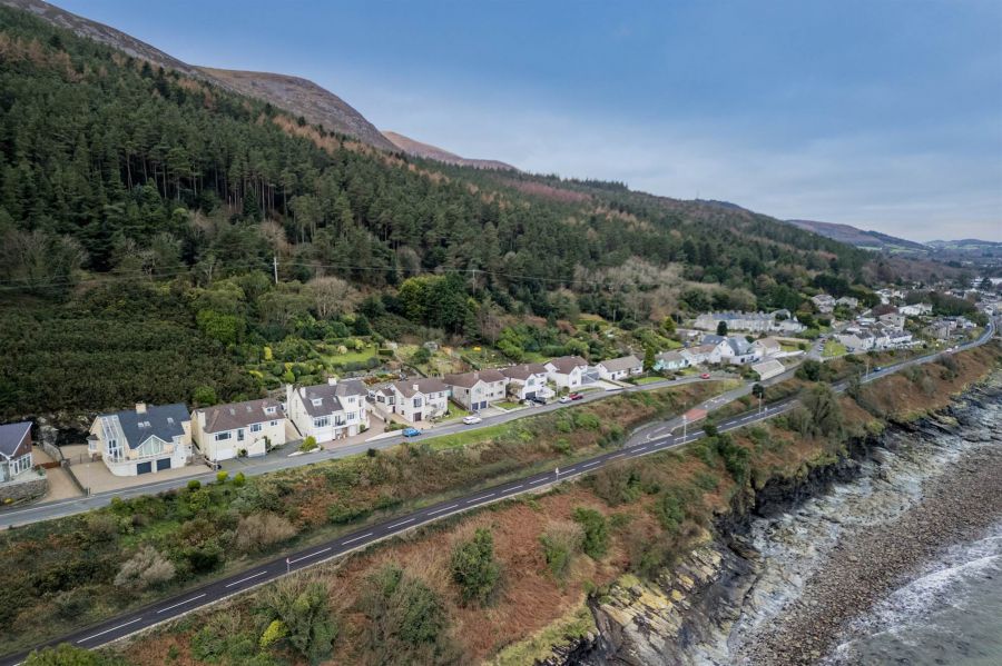 Ard Na Mara, 8 Seacliff Close