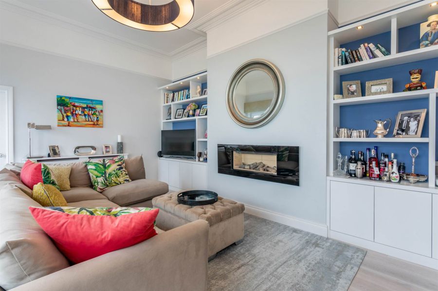 Ard Na Mara, 8 Seacliff Close