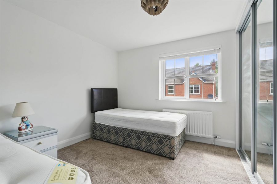 6 Limetree Court