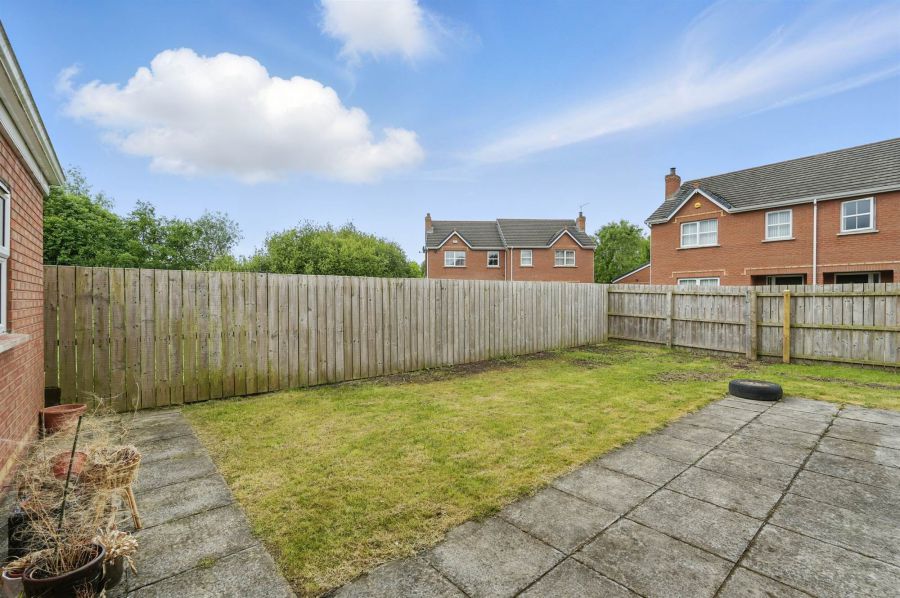 6 Limetree Court
