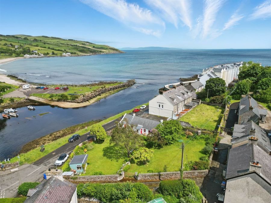 6-8 Strand View Park