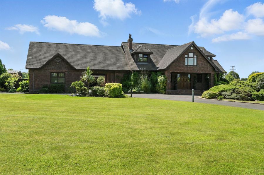47 Seven Mile Straight, templepatrick, muckamore, BT41 4SW