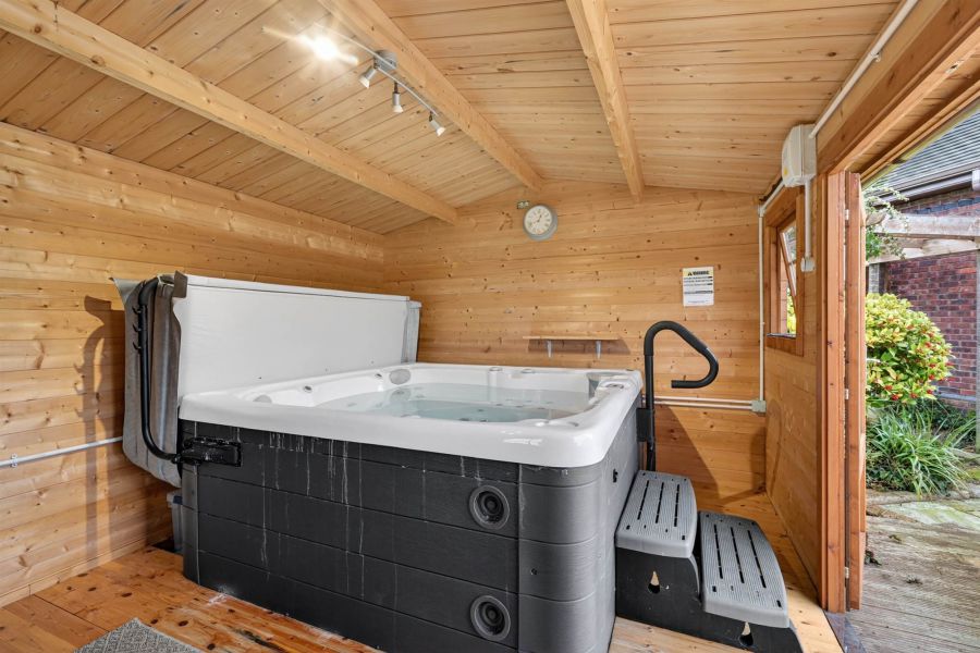 47 Seven Mile Straight