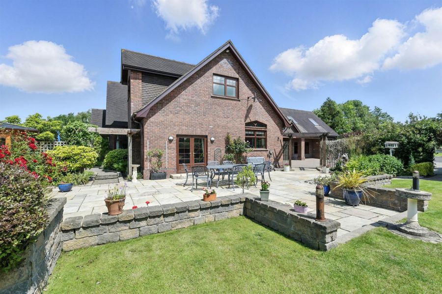 47 Seven Mile Straight