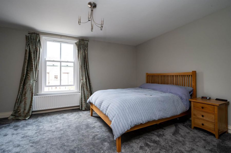 26 Danesfort Park South