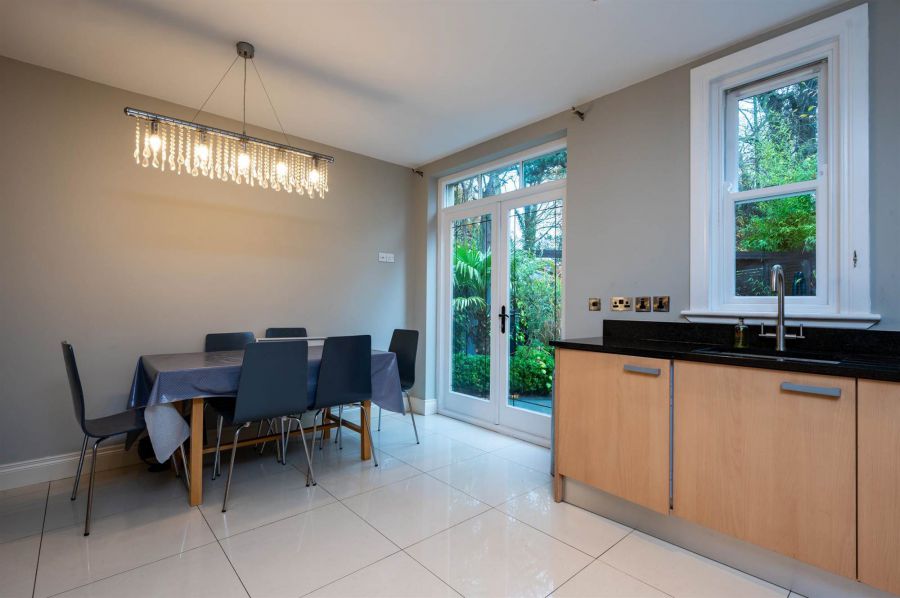 26 Danesfort Park South