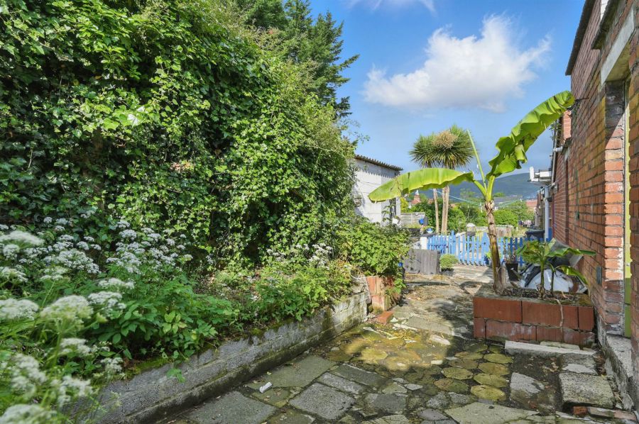 4 Ashley Drive