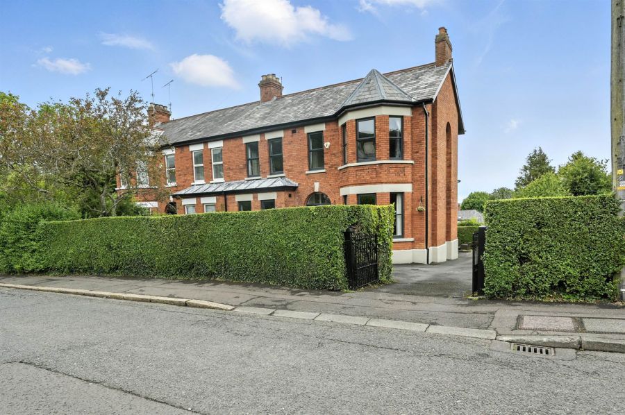 27 Innisfayle Road