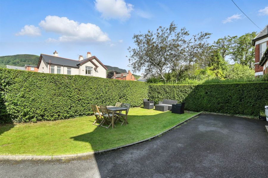 27 Innisfayle Road