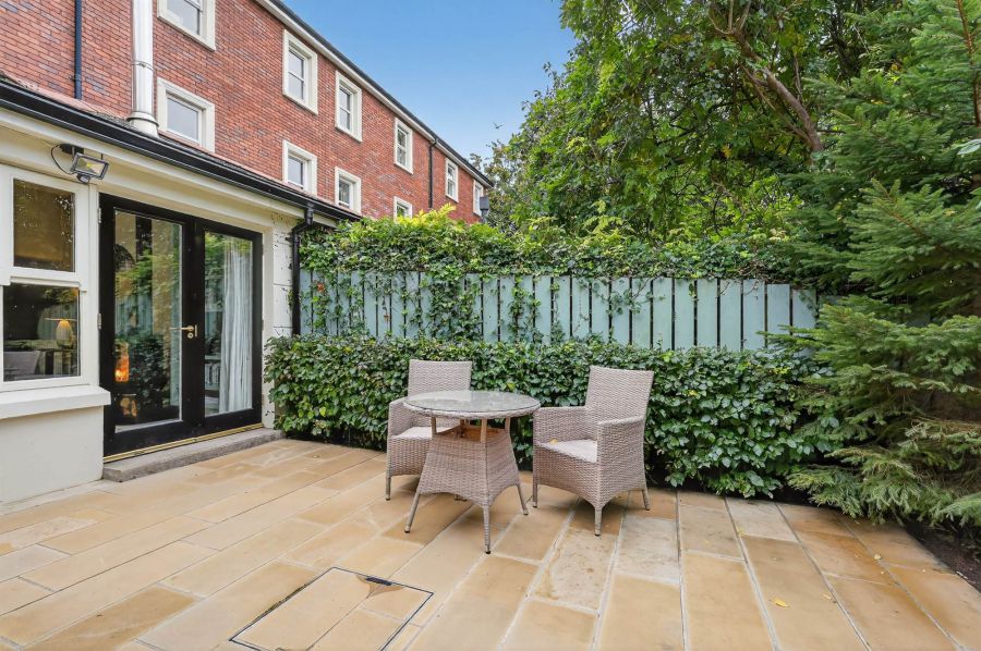 12 Marlborough Gate 12 Marlborough Gate