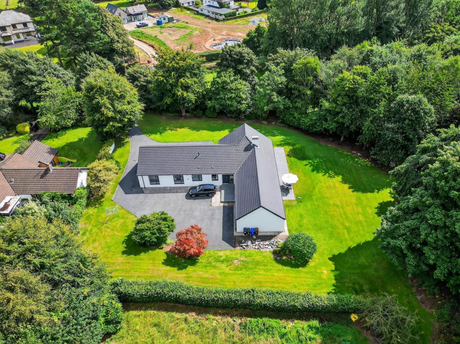 8 Ballynahatty Road 8 Ballynahatty Road