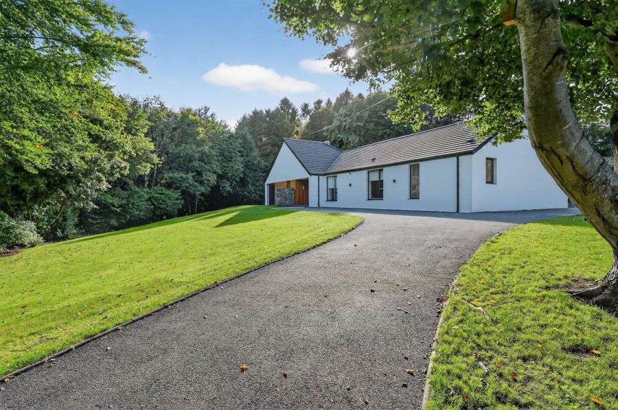 8 Ballynahatty Road 8 Ballynahatty Road