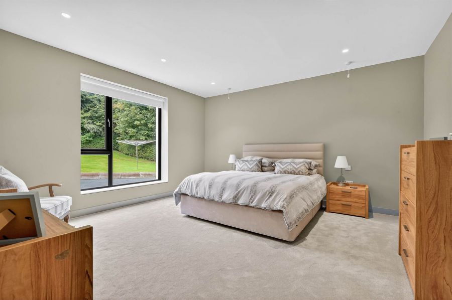 8 Ballynahatty Road 8 Ballynahatty Road
