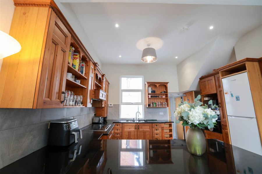 16 Rugby Road
