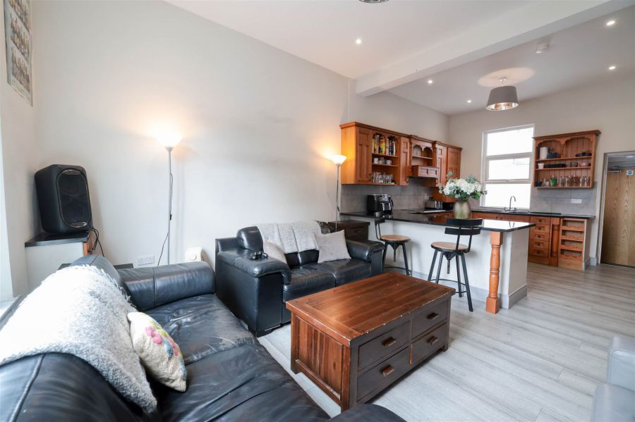 16 Rugby Road