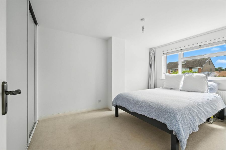 23 Katrine Park