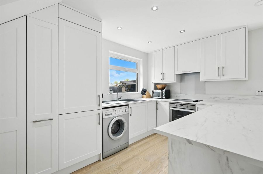 23 Katrine Park