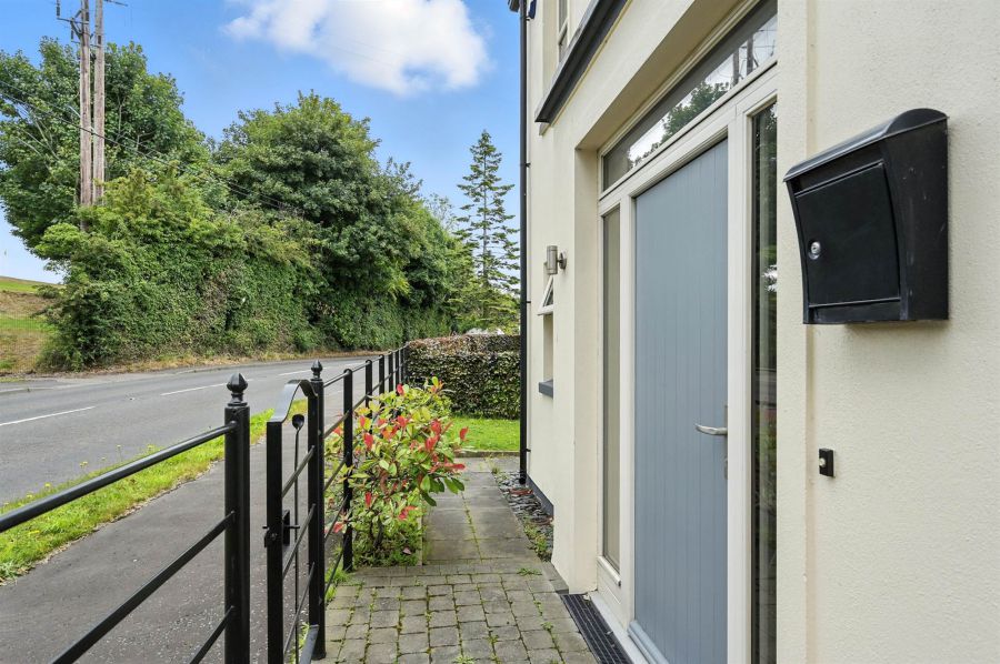 33 Bonnies Lane