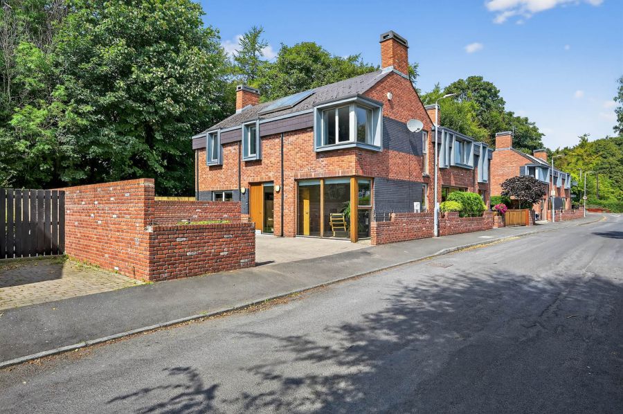 22 Greenvale