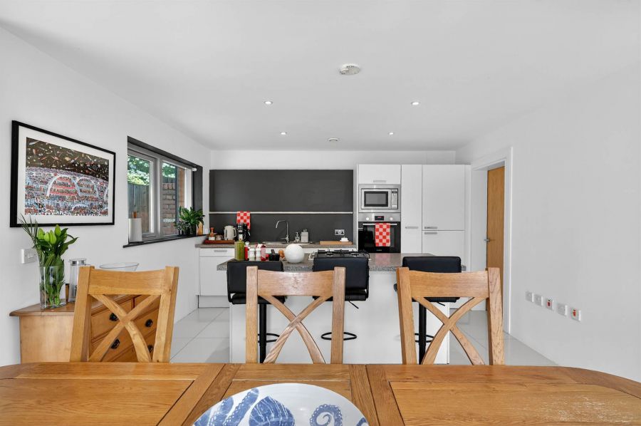 22 Greenvale