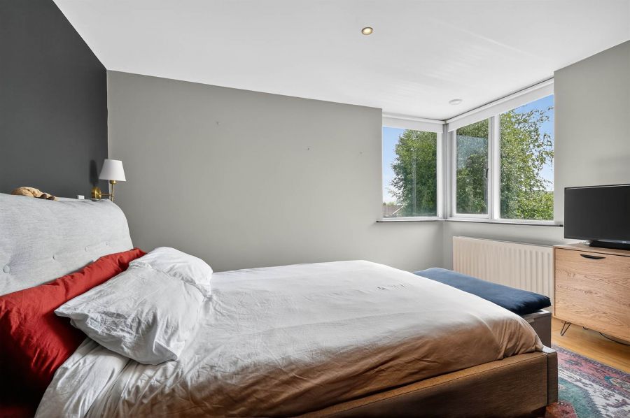 22 Greenvale