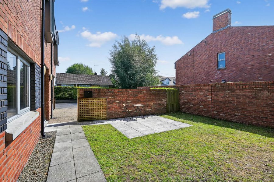 22 Greenvale