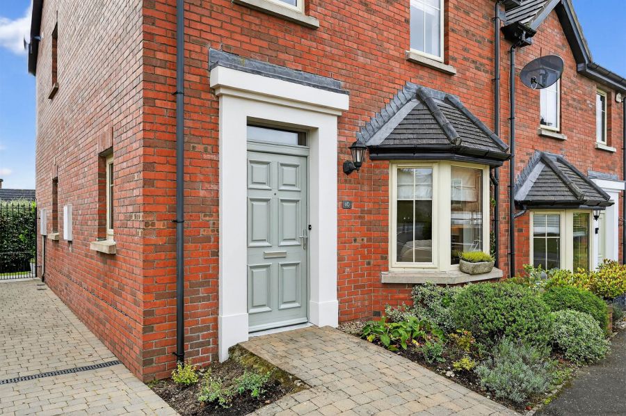 10 Bracken Hill View 10 Bracken Hill View