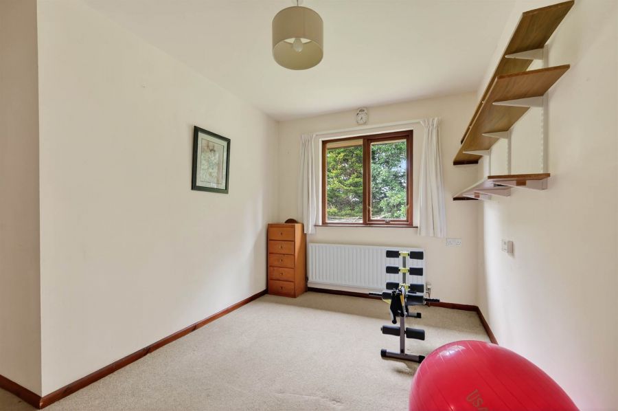 3 Hillside Road