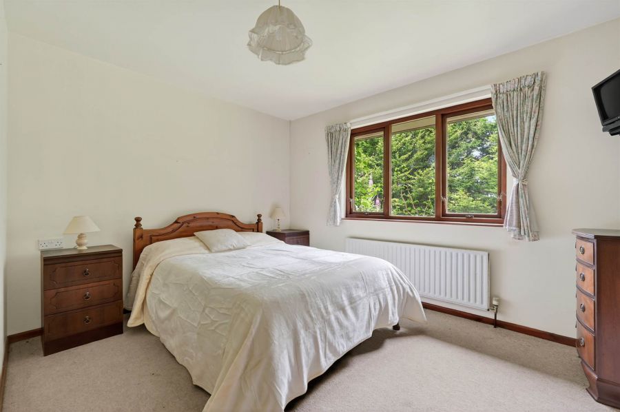 3 Hillside Road