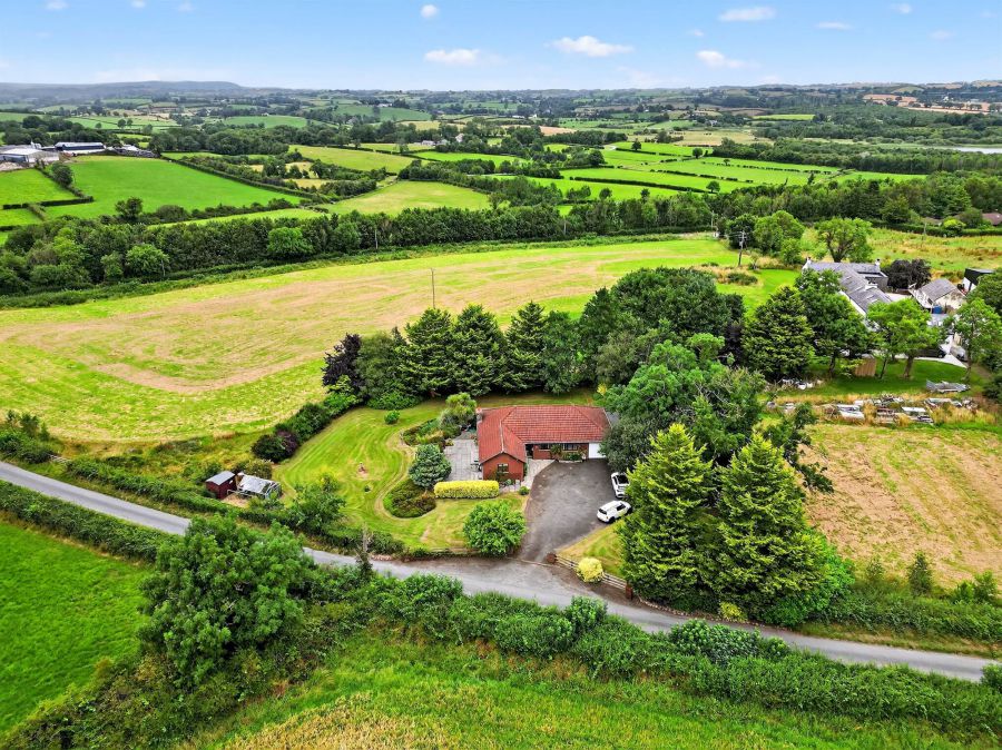 3 Hillside Road