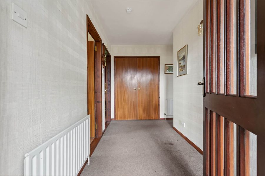 3 Hillside Road