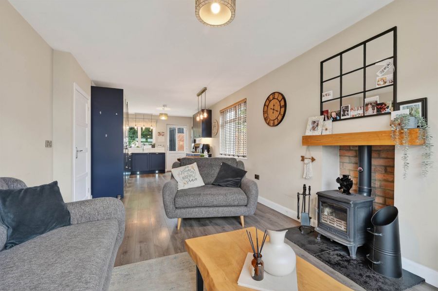 31A Locksley Gardens